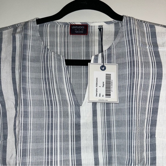 UNTUCKit Women’s Tunic Top Romagana White & Blue Stripe Cotton Size 2 NWT - Picture 3 of 5
